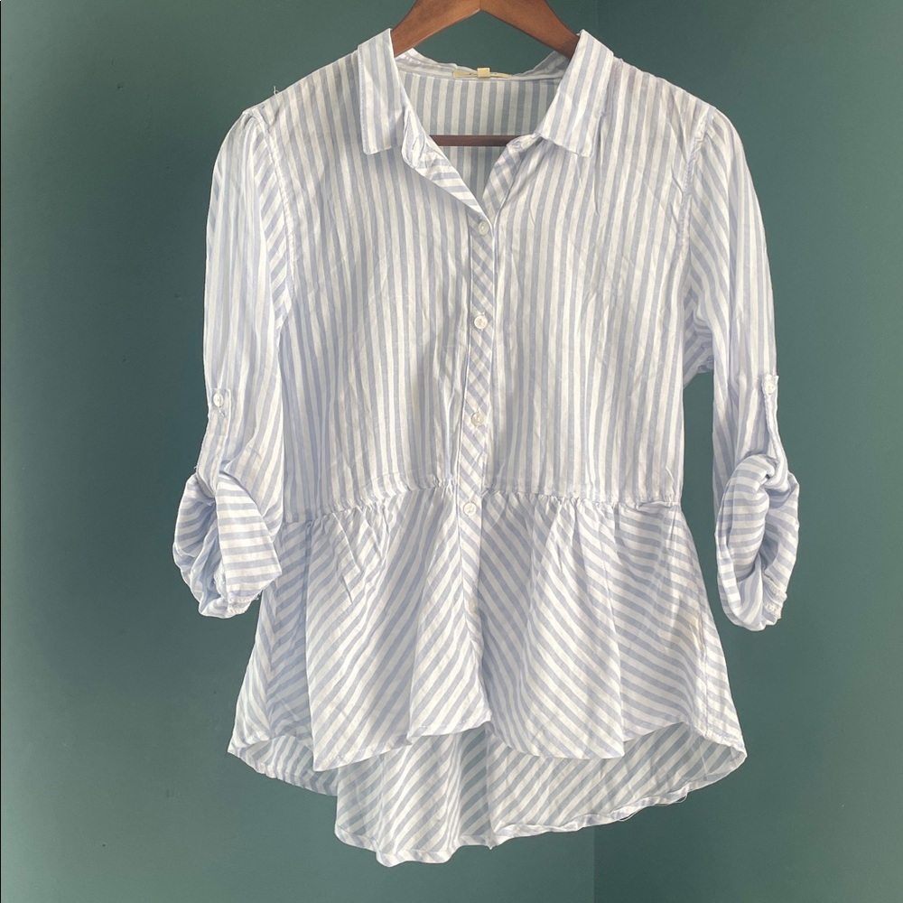 Love Notes Blue and White Striped Top 💯 cotton light weight